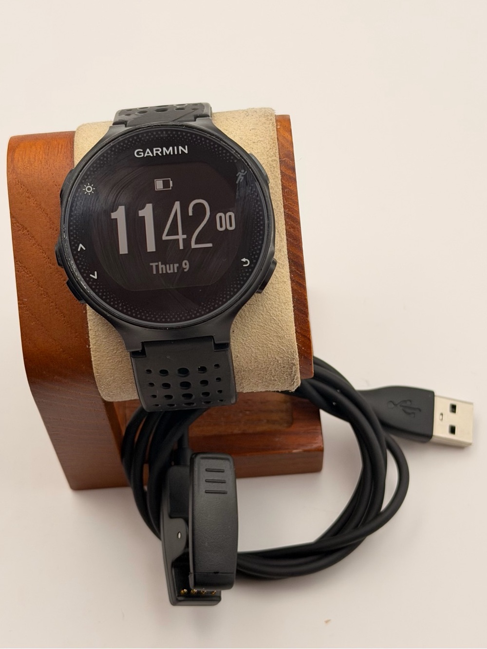 Garmin Forerunner 235, Tested, Charger Included, Excellent , Running Watch